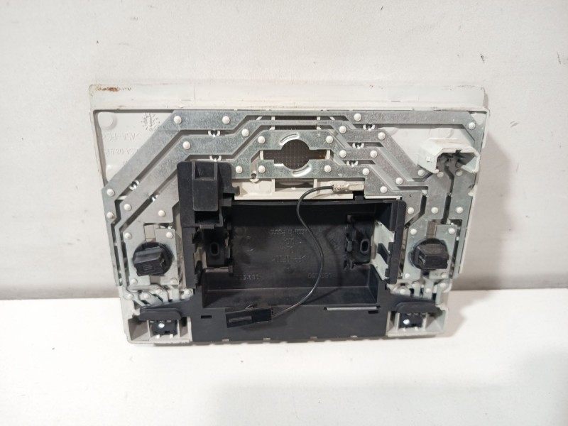 Recambio de luz interior central para seat leon (1p1) 2.0 tdi 16v referencia OEM IAM 0891550  