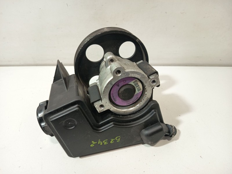 Recambio de bomba direccion para peugeot 206 hatchback (2a/c) 1.4 i referencia OEM IAM 9631411580  