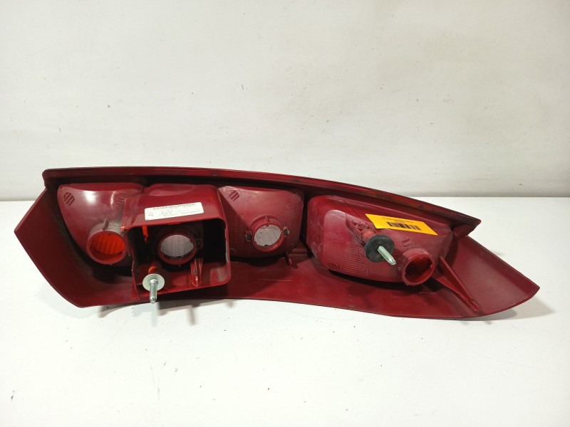 Recambio de piloto trasero derecho para peugeot 807 (eb_) 2.0 hdi referencia OEM IAM 25510202 8200419952 / 6351Y4 