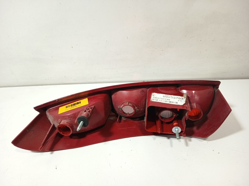 Recambio de piloto trasero izquierdo para peugeot 807 (eb_) 2.0 hdi referencia OEM IAM 1400751780 8200419949 / 6350Y4 