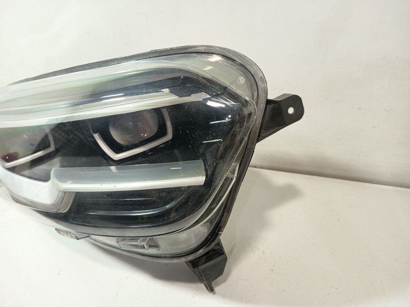 Recambio de faro derecho para renault kadjar (ha_, hl_) 1.3 tce 140 referencia OEM IAM 260105570R  