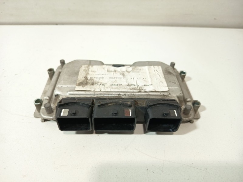 Recambio de centralita motor uce para peugeot 307 (3a/c) 1.6 16v referencia OEM IAM 0261206943  