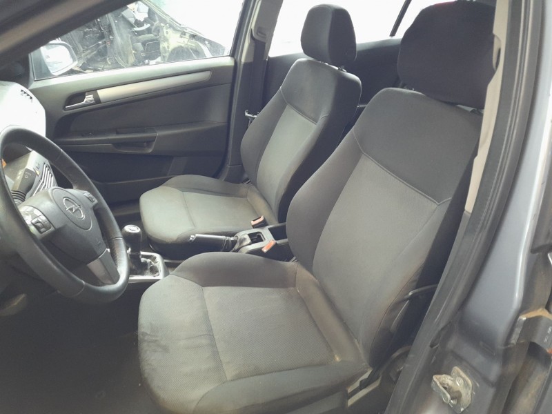 opel astra h (a04) del año 2006