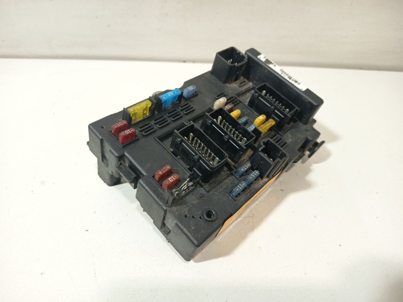 Recambio de caja reles / fusibles para citroën xsara picasso (n68) 2.0 16v referencia OEM IAM 655671  