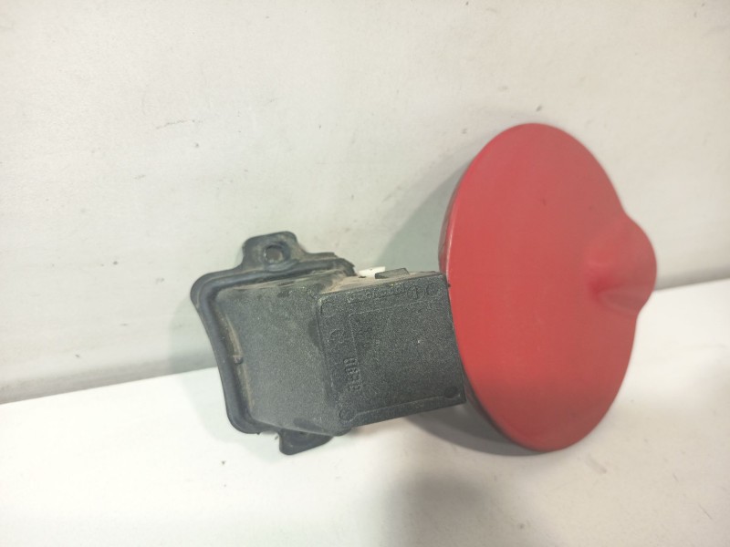 Recambio de tapa exterior combustible para fiat doblo furgoneta/monovolumen (223_) 1.4 referencia OEM IAM 051731592  
