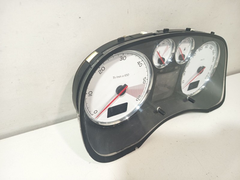 Recambio de cuadro instrumentos para peugeot 307 (3a/c) 2.0 hdi 135 referencia OEM IAM P9661323180E01  