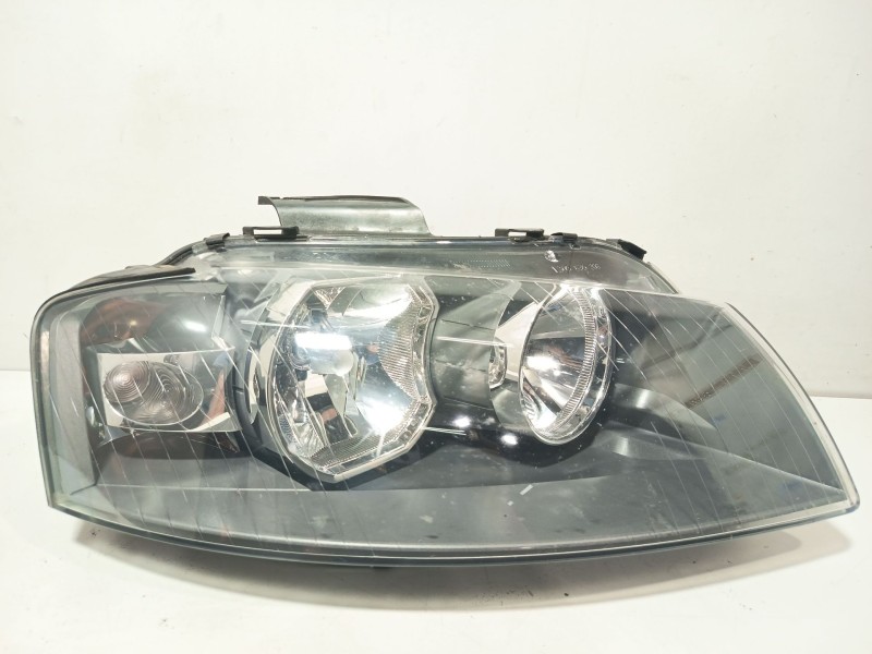 Recambio de faro derecho para audi a3 sportback (8pa) s3 quattro referencia OEM IAM 8P0941004K  