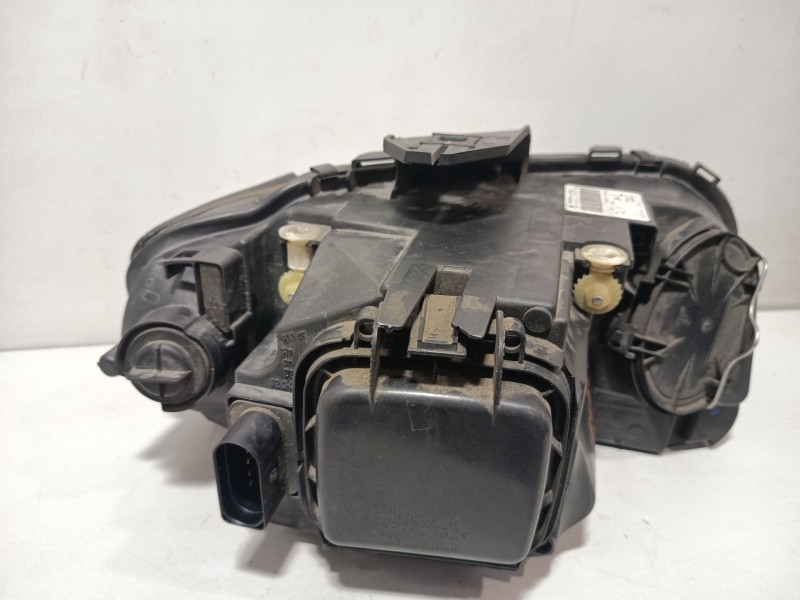 Recambio de faro izquierdo para audi a3 sportback (8pa) s3 quattro referencia OEM IAM 8P0941003K  