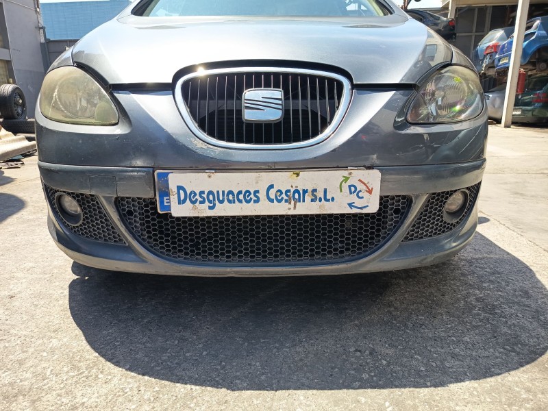 Recambio de paragolpes delantero para seat toledo iii (5p2) 1.9 tdi referencia OEM IAM 5P0807217MGRU  