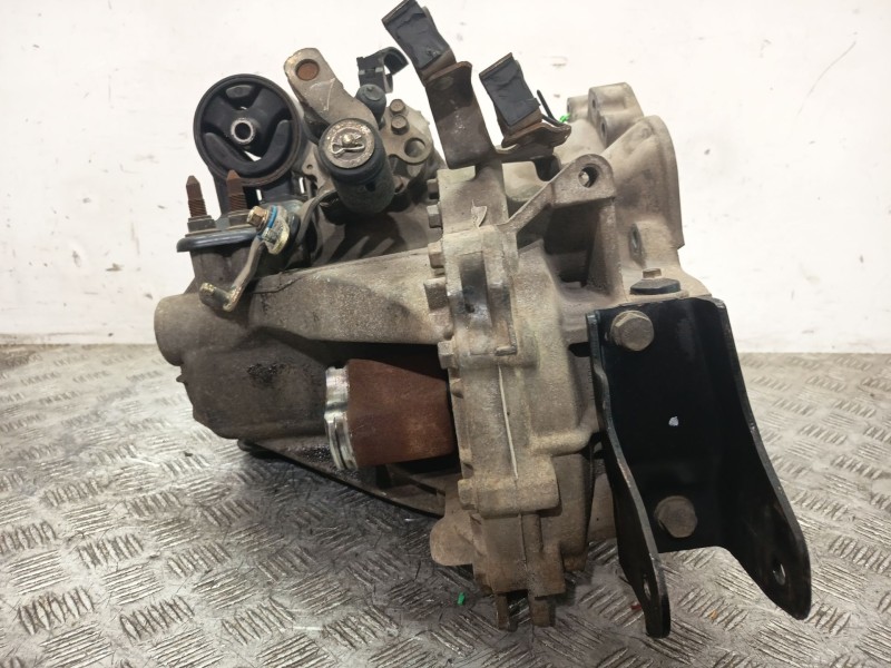 Recambio de caja cambios para volvo v40 station wagon (645) 1.8 i referencia OEM IAM KF5M42 30614181 