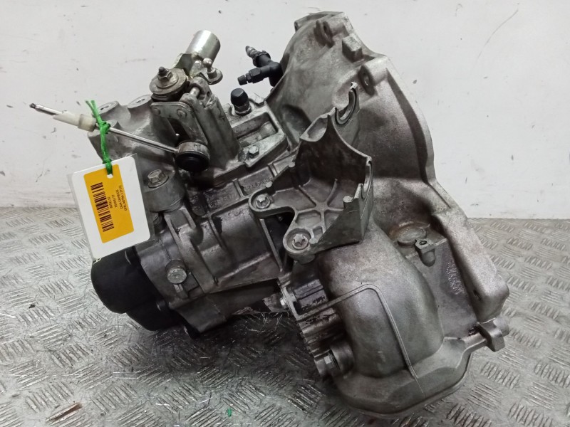 Recambio de caja cambios para opel astra j (p10) 1.6 (68) referencia OEM IAM 55565177  