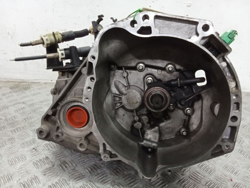 Recambio de caja cambios para nissan micra iii (k12) 1.2 16v referencia OEM IAM JH3103 32010AX603 