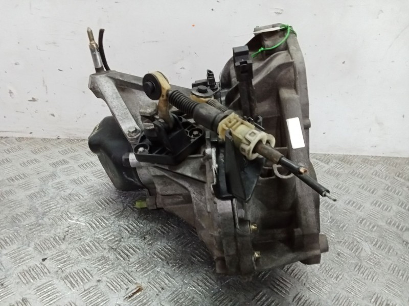 Recambio de caja cambios para nissan micra iii (k12) 1.2 16v referencia OEM IAM JH3103 32010AX603 