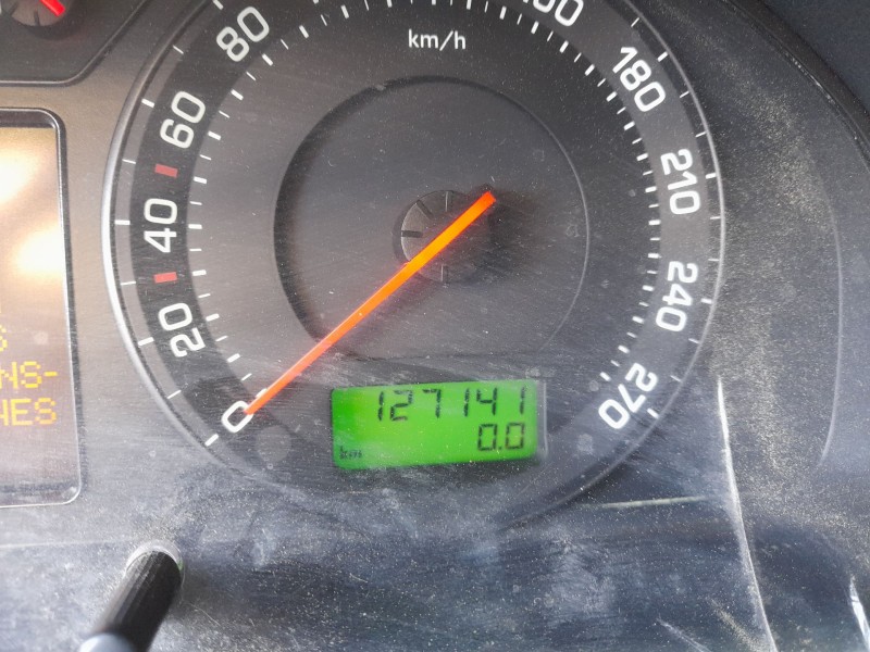 skoda superb i (3u4) del año 2003