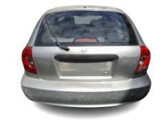 kia rio i hatchback (dc) del año 2002