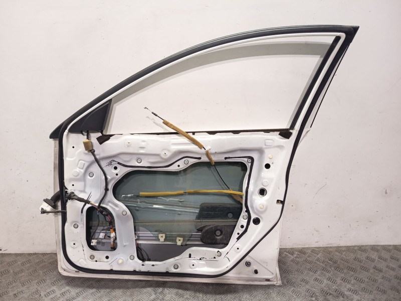 Recambio de puerta delantera derecha para mazda 3 lim. (bl) active referencia OEM IAM BBY95802XF  BLANCO