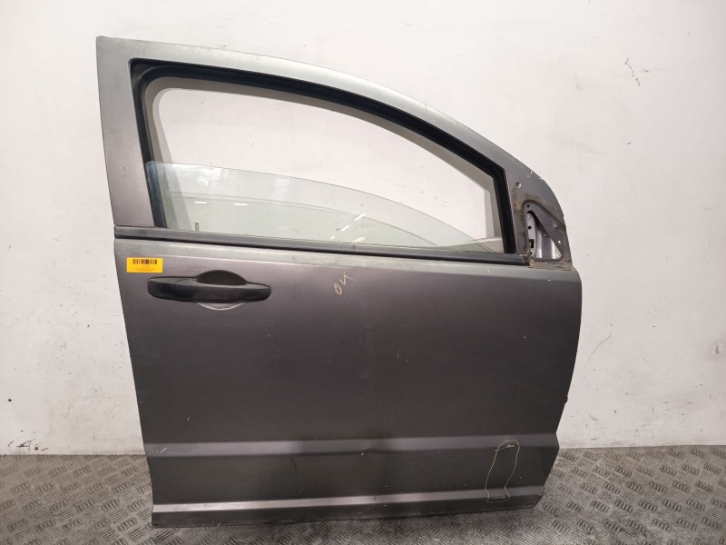 Recambio de puerta delantera derecha para dodge caliber 2.0 crd referencia OEM IAM 5074154AB  