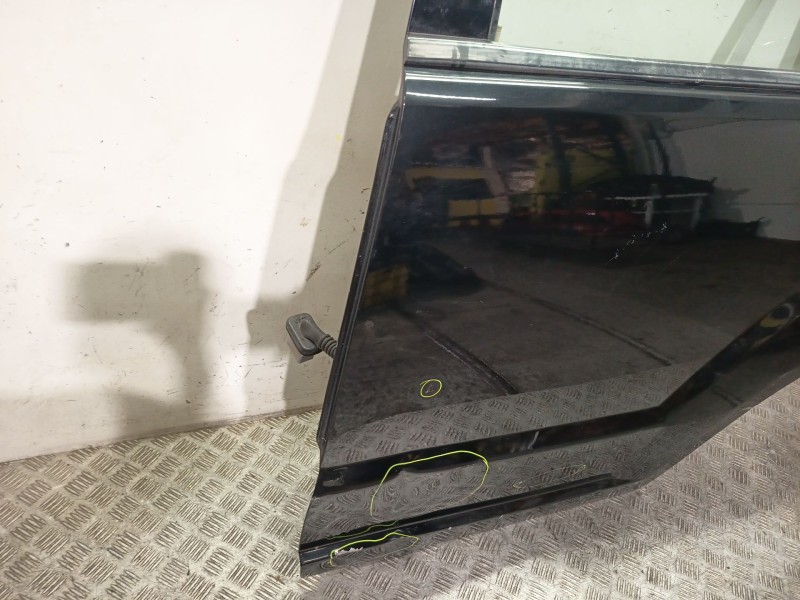 Recambio de puerta trasera izquierda para dodge caliber 2.0 crd referencia OEM IAM 04589887AD  