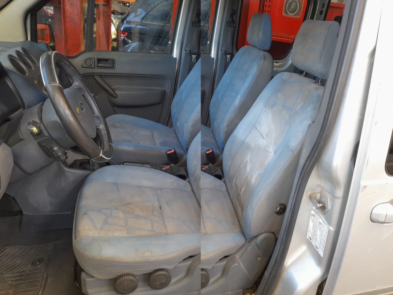 ford tourneo connect del año 2011