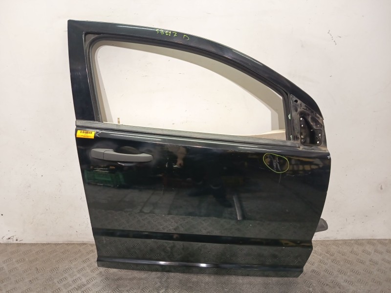 Recambio de puerta delantera derecha para dodge caliber 2.0 crd referencia OEM IAM 05074154AI  