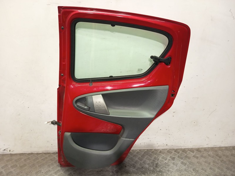Recambio de puerta trasera derecha para toyota aygo (_b1_) 1.0 (kgb10_) referencia OEM IAM 670030H010  