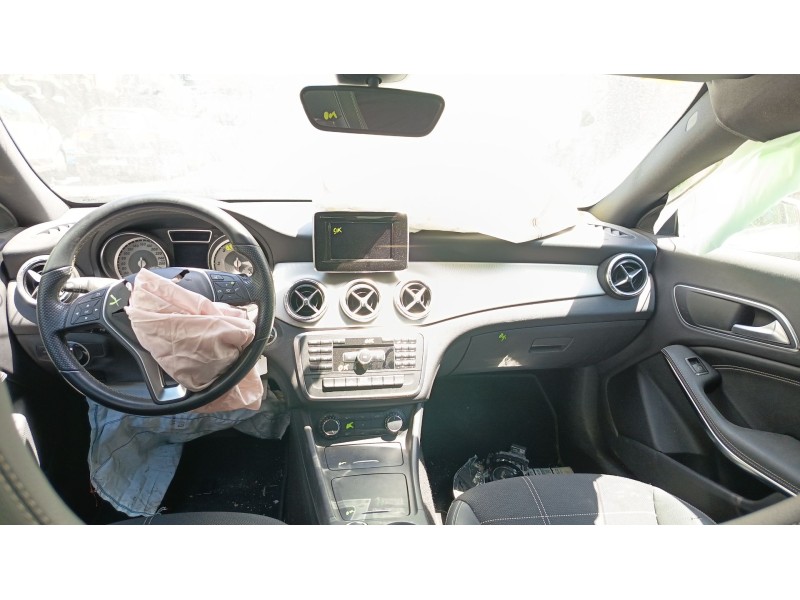 mercedes-benz cla coupé (c117) del año 2014