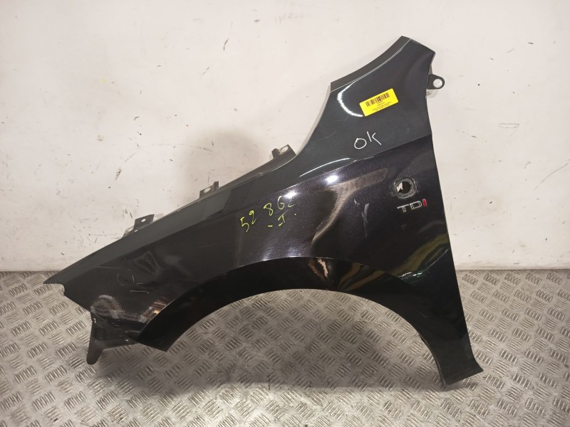 Recambio de aleta delantera izquierda para seat toledo iv (kg3) 1.6 tdi referencia OEM IAM 5JA821021C  NEGRO