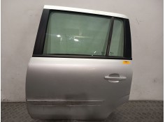 Recambio de puerta trasera izquierda para opel zafira / zafira family b (a05) 1.9 cdti (m75) referencia OEM IAM 13203015  