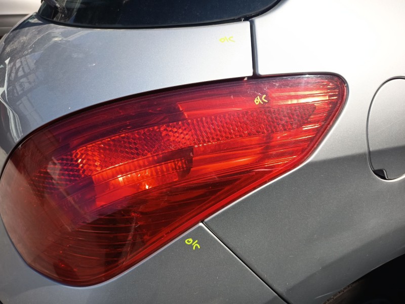 Recambio de piloto trasero derecho para peugeot 308 i (4a_, 4c_) 1.6 16v referencia OEM IAM 6351CV  
