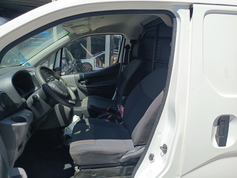 nissan nv200 furgoneta del año 2021
