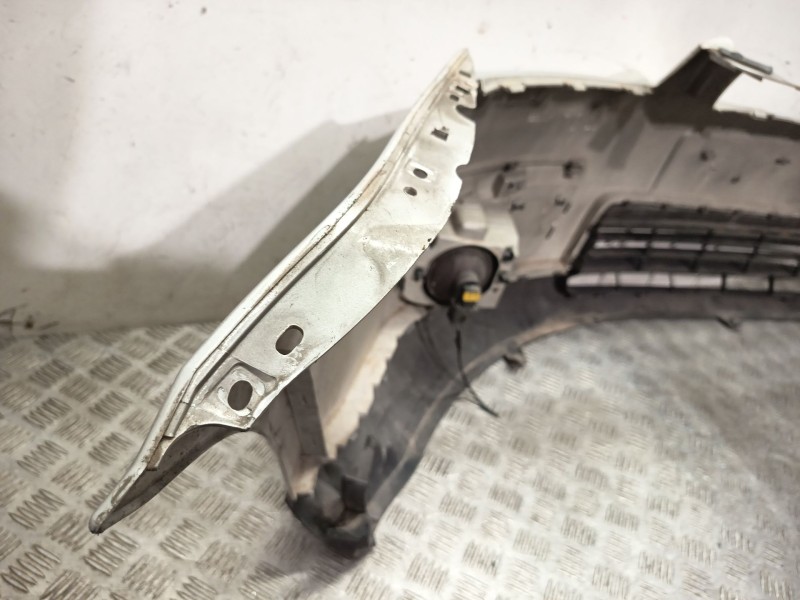 Recambio de paragolpes delantero para ford focus c-max (dm2) 1.6 tdci referencia OEM IAM 1334684  