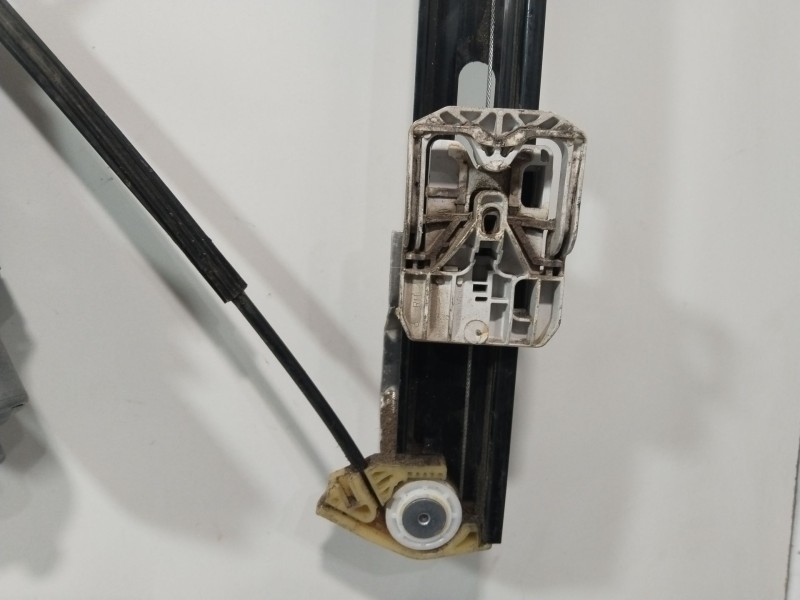 Recambio de elevalunas delantero izquierdo para seat leon (5f1) 1.6 tdi referencia OEM IAM 5F4837461D  