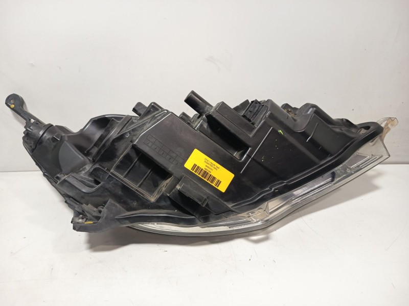 Recambio de faro izquierdo para opel astra j (p10) 1.6 (68) referencia OEM IAM 13253646  