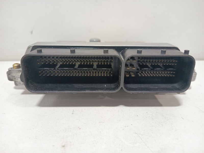 Recambio de centralita motor uce para volvo v50 (545) 2.4 referencia OEM IAM 0797009132  