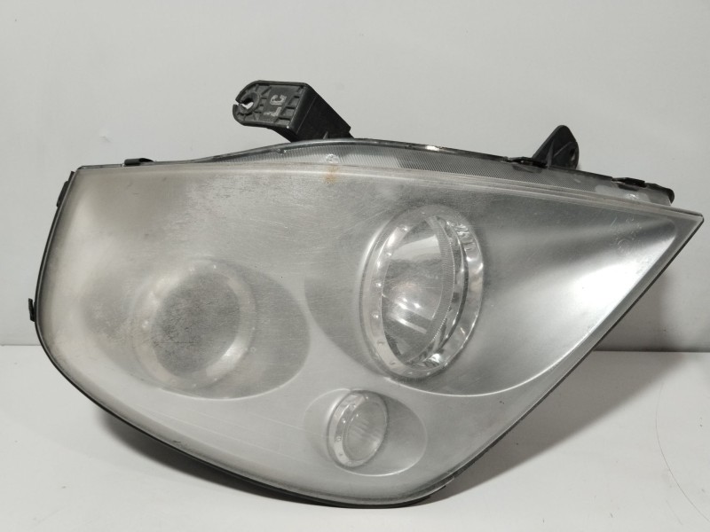 Recambio de faro derecho para ssangyong rexton / rexton ii (gab_) 2.7 xdi referencia OEM IAM 8310208103HBC  