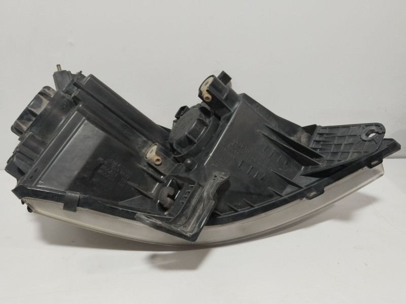Recambio de faro derecho para ssangyong rexton / rexton ii (gab_) 2.7 xdi referencia OEM IAM 8310208103HBC  