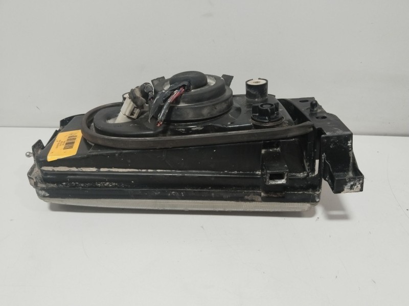 Recambio de faro izquierdo para nissan terrano ii (r20) 2.7 td 4wd referencia OEM IAM 96221700  