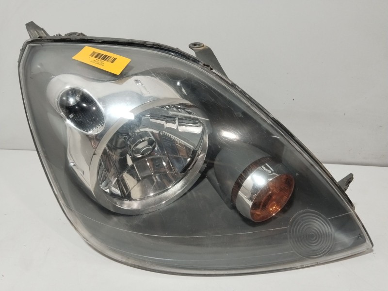 Recambio de faro derecho para ford fiesta v van 1.4 tdci referencia OEM IAM 1320348  