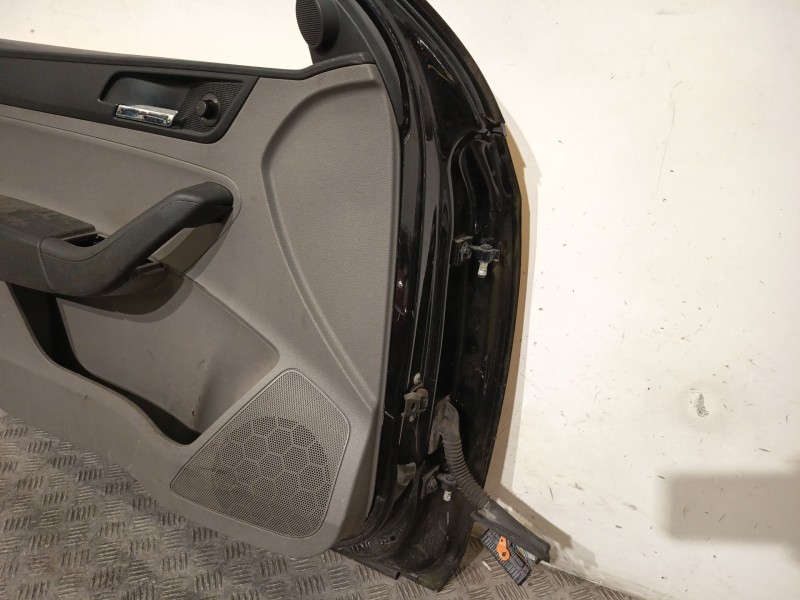 Recambio de puerta delantera izquierda para seat toledo iv (kg3) 1.6 tdi referencia OEM IAM 5JA831055B  AMARILLO