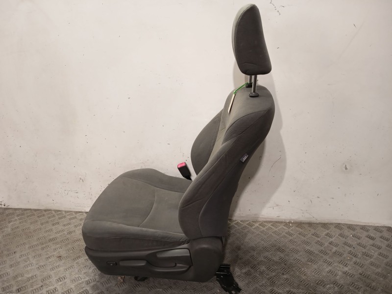 Recambio de asiento delantero izquierdo para toyota prius (_w3_) 1.8 hybrid (zvw3_) referencia OEM IAM 7144047090B2  