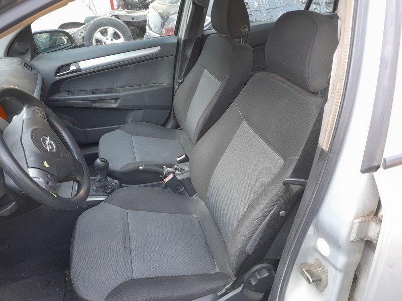 opel astra h station wagon (a04) del año 2004