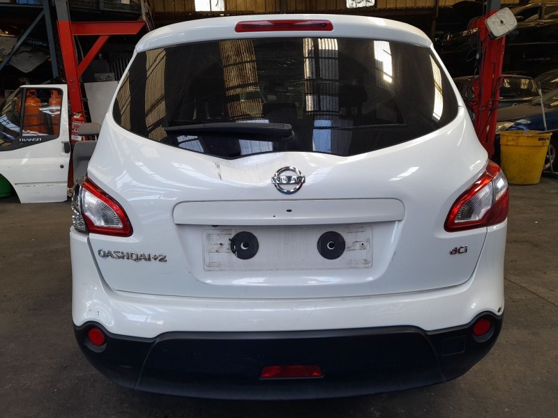 nissan qashqai i van (j10) del año 2013