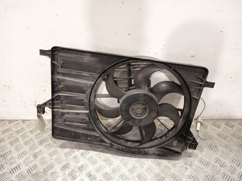 Recambio de electroventilador para mazda 3 berlina (bk) 1.6 crdt active+ referencia OEM IAM 0130303963  