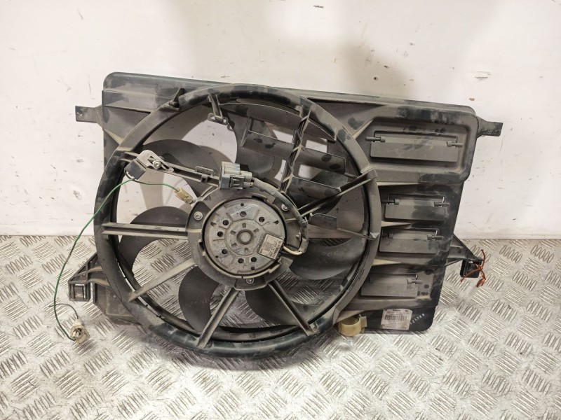 Recambio de electroventilador para mazda 3 berlina (bk) 1.6 crdt active+ referencia OEM IAM 0130303963  