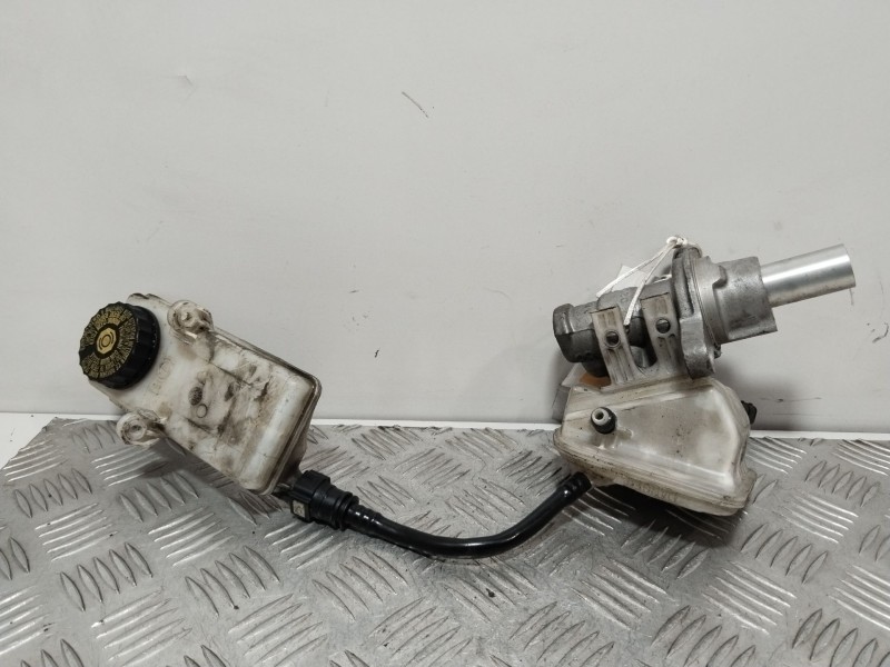 Recambio de bomba freno para citroën c4 coupé (la_) 1.4 16v referencia OEM IAM 9680931580  