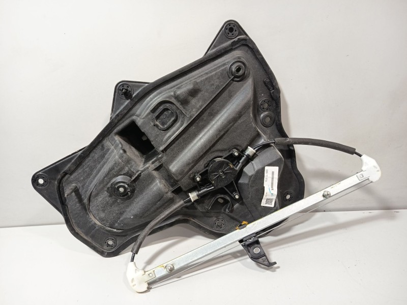 Recambio de elevalunas trasero derecho para mazda 3 (bm, bn) 2.2 d referencia OEM IAM BHN97297XA  