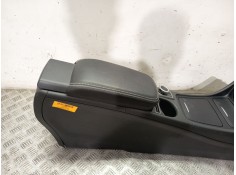 Recambio de consola central para mercedes-benz cla coupé (c117) cla 200 cdi (117.301) referencia OEM IAM 17668027019H68   2
