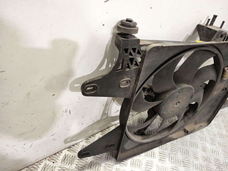 Recambio de electroventilador para fiat doblo furgoneta/monovolumen (223_) 1.4 referencia OEM IAM 834900200  