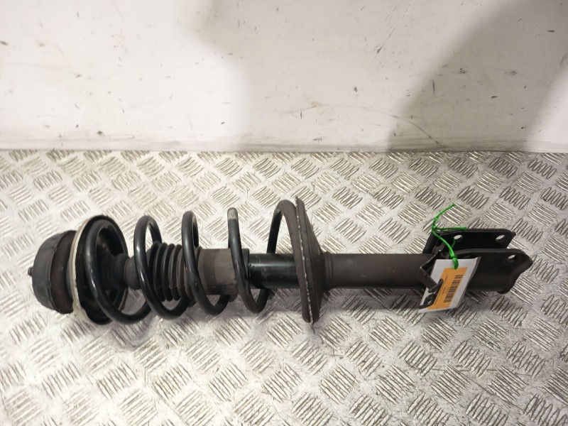 Recambio de amortiguador delantero derecho para dacia sandero (bs_) 1.2 16v referencia OEM IAM 543022905  