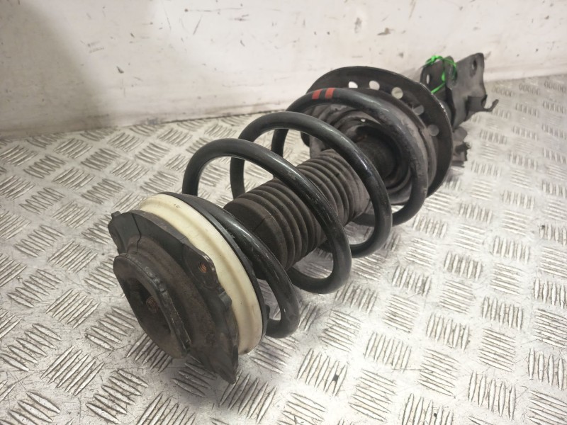 Recambio de amortiguador delantero izquierdo para nissan leaf (ze1) electric referencia OEM IAM E43035SJ1B  